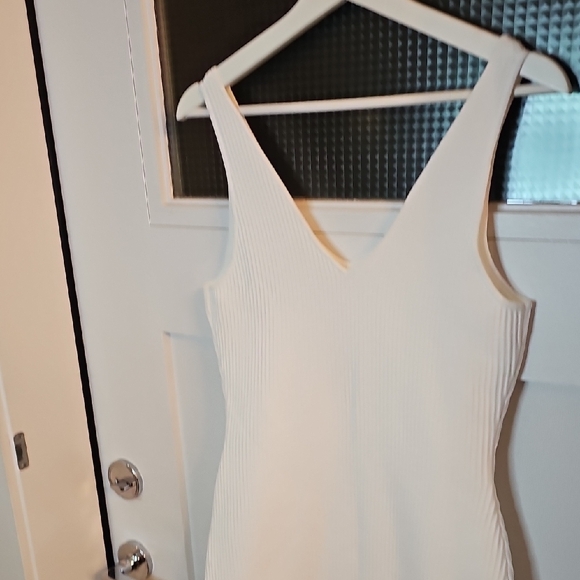 Gentle Fawn Cream Asymmetrical Dress - Picture 5 of 6